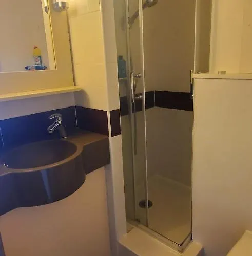 Comfortable Nest With Pool And Sea View Saint-Raphaël