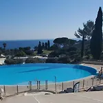 Comfortable Nest With Pool And Sea View