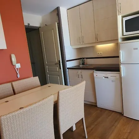 Apartament Comfortable Nest With Pool And Sea View *